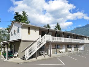 Hope Inn and Suites