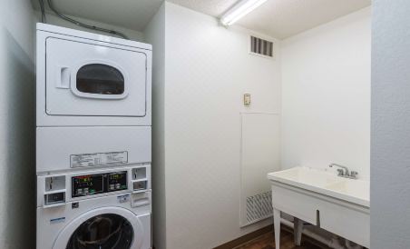 Motel 6-Dale, IN - Housity