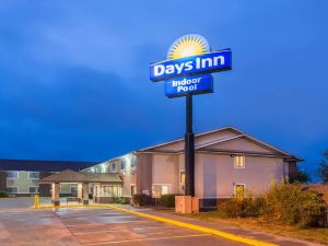 Days Inn by Wyndham Topeka