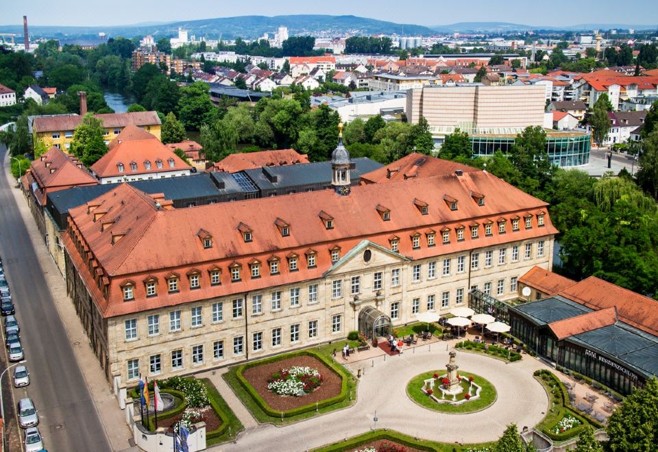 hotel overview picture