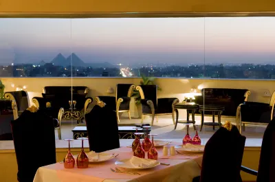 فندق بارسيلو الهرم الجيزة Hotels near الرياض