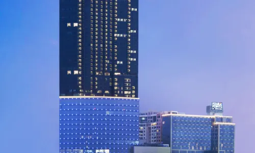 泗水屯軍幹廣場福朋喜來登酒店