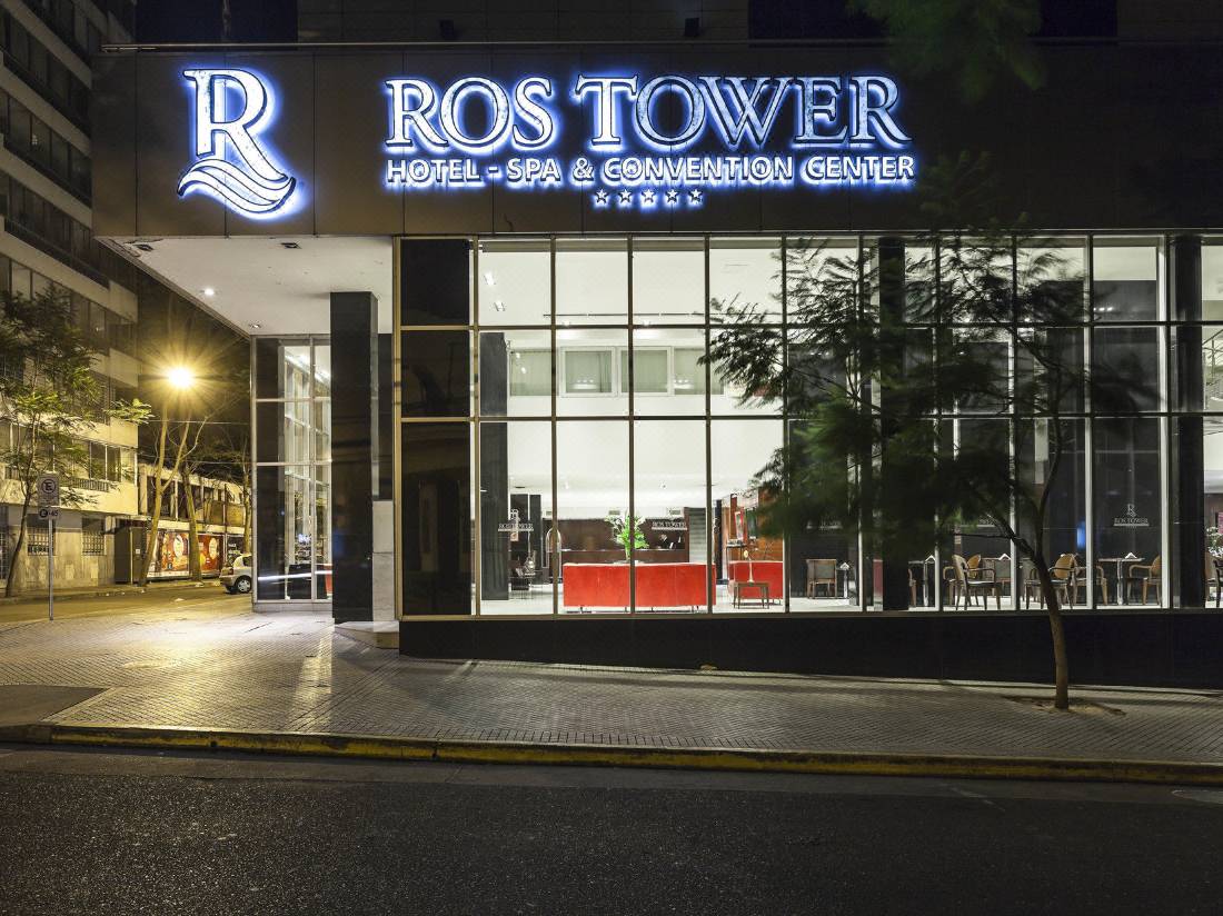 Ros Tower Hotel - Valoraciones de hotel de 4 estrellas en Rosario