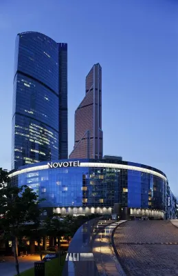 Novotel Moscow City Các khách sạn gần Chapel of Dmitriy Donskoy