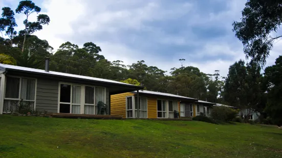 Bruny Island Escapes and Hotel Bruny