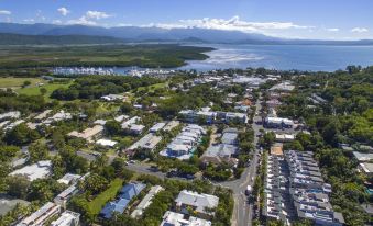 Port Douglas Apartments