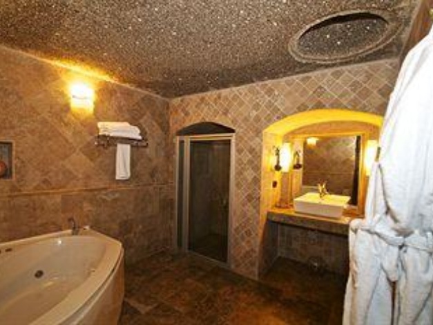 Grand Cave Suites