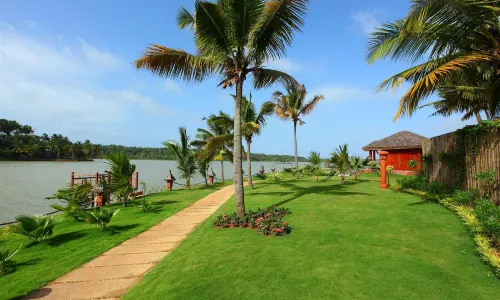 Fragrant Nature Backwater Resort & Ayurveda Spa Kollam