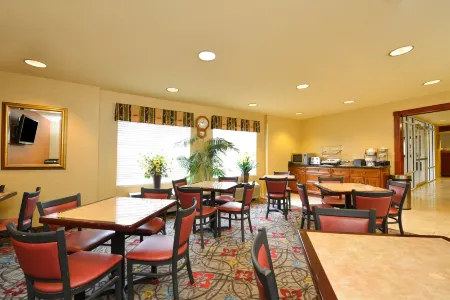 Best Western Plus Spartanburg Отели в г. Бойлинг Спрингс