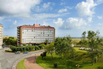 Eurostars Ciudad de La Coruña Hôtels à proximité de : Église de San Jorge