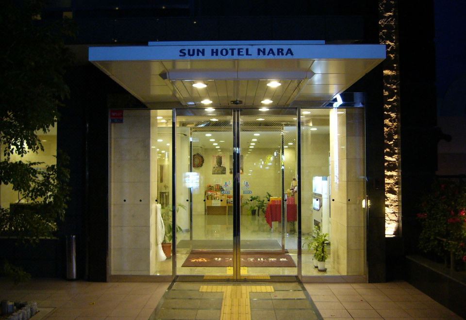 Smile Hotel Nara - Housity
