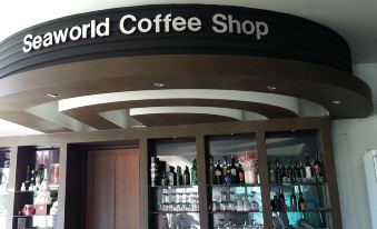 Hotel Seaworld - Housity