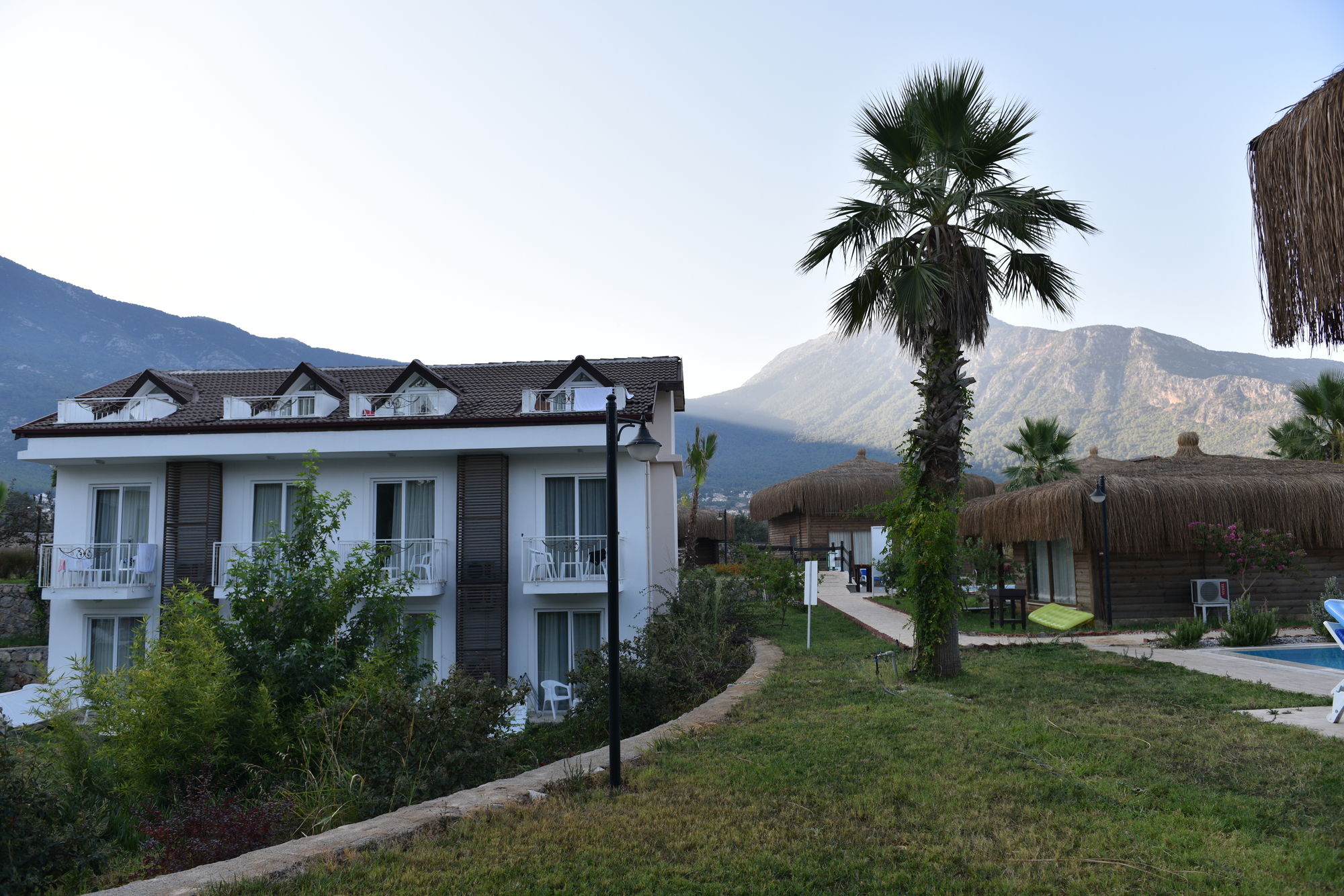 Sahra Su Holiday Village & Spa