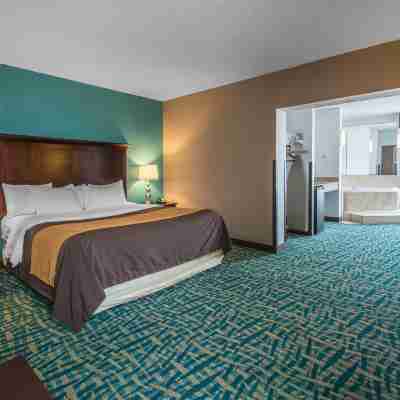 Comfort Inn & Suites Fort Lauderdale West Turnpike Rooms