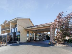 Quality Inn & Suites Sevierville - Pigeon Forge