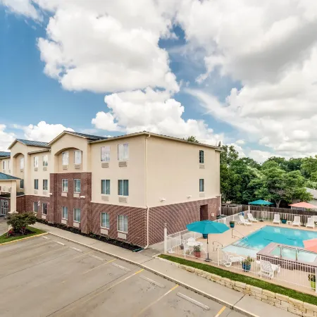 Comfort Inn and Suites Fredericksburg