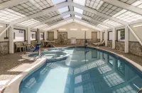 Comfort Inn & Suites Hotel di Chicopee