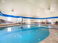 Comfort Suites Johnson Creek Conference Center Hotels in Johnson Creek