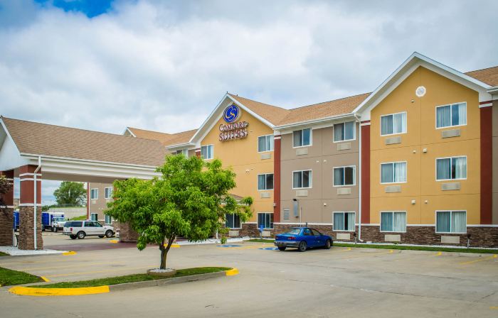 Quality Suites St. Joseph