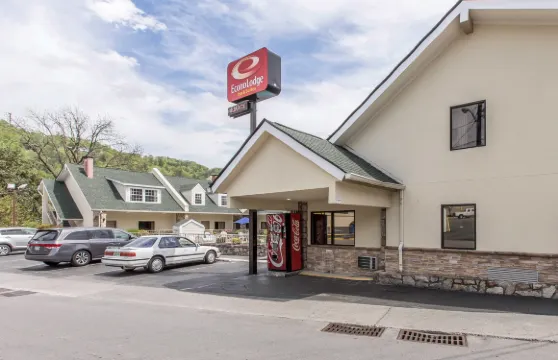 會議中心伊克諾套房酒店