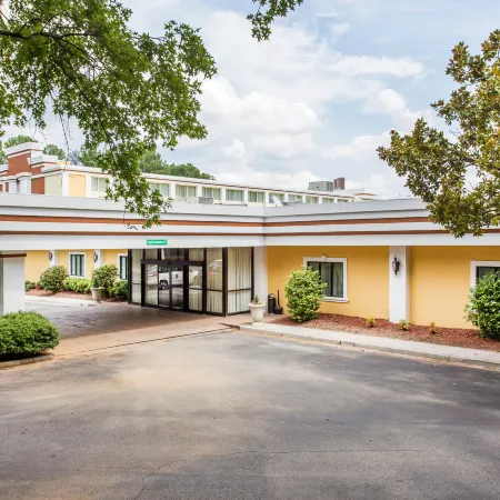 Budgetel Inn & Suites Atlanta