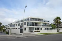 Belle Mer Beachfront Apartments - Self Serviced