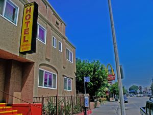 Antonio Hotel - Downtown Los Angeles, Near Hollywood