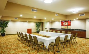 La Quinta Inn & Suites by Wyndham Paso Robles