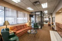 Quality Inn Mount Airy Mayberry Hotels in Pilot