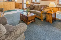 Quality Inn Royle Hotel di West Hills