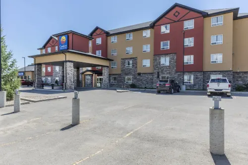 Comfort Inn & Suites Hotels in Sylvan Lake