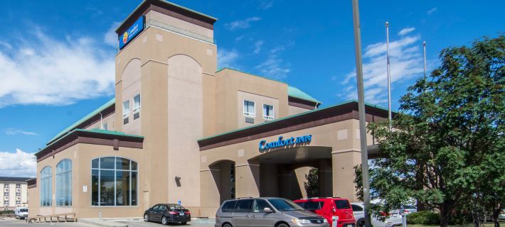 Comfort Inn & Suites Airport South Hotels in Calgary