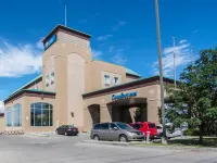 Comfort Inn & Suites Airport South Hotels near Max Bell Centre