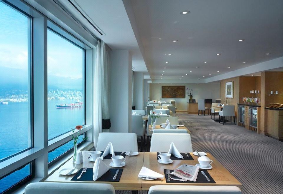 3. 팬 퍼시픽 밴쿠..