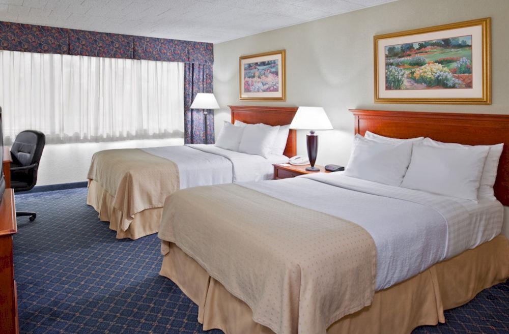 Ramada by Wyndham Uniontown