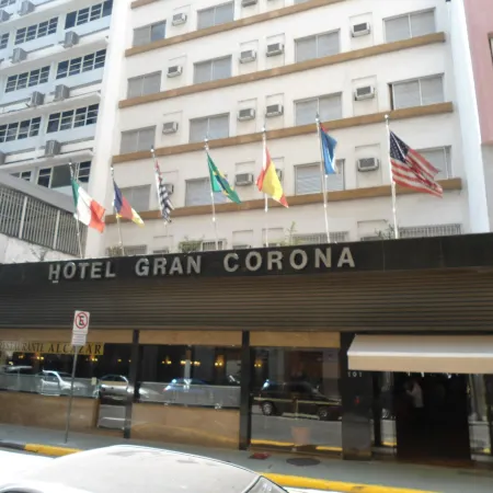 Hotel Gran Corona Отели рядом с достопримечательностью «Република»