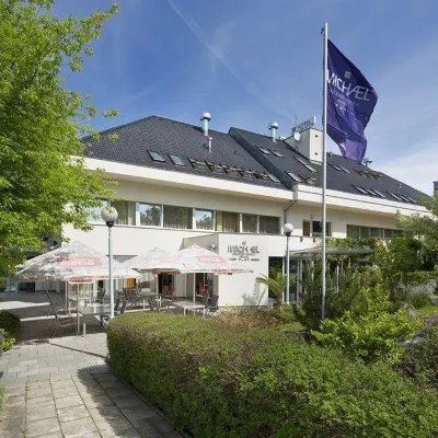 Hotel Michael Hotel in zona Praga 12