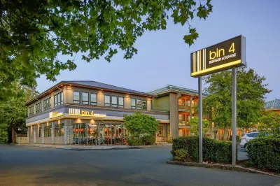 Accent Inns Victoria Hôtels à proximité de : Maison Emily-Carr
