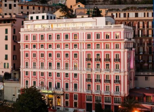 Grand Hotel Savoia Genova, Curio Collection by Hilton
