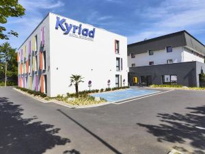 Hôtel Kyriad Saint Quentin en Yvelines - Montigny