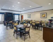 Comfort Suites Tomball Medical Center - breakfast