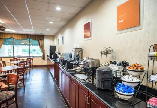 퀄리티 인 밀 홀 사진