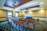 La Quinta Inn & Suites by Wyndham Ft. Worth - Forest Hill TX Hotels in Forest Hill