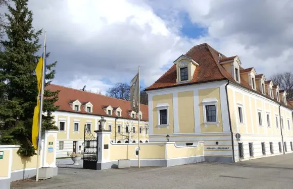 海恩多夫城堡酒店