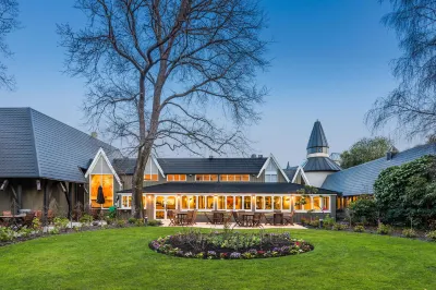 Chateau on The Park - Christchurch, A Doubletree by Hilton