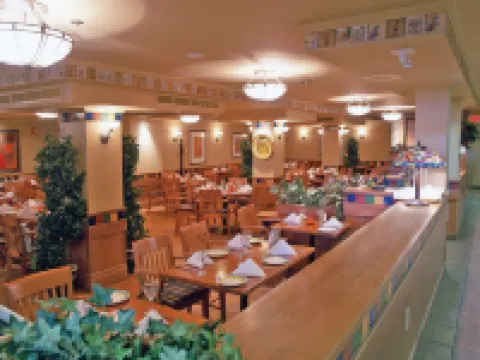 班夫雷鳥酒店 班夫酒店