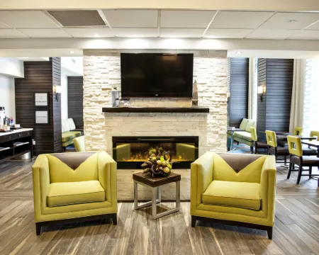 ฮอลิเดย์ อินน์ เอ็กซ์เพรส แอนด์ สวีทส์ คิทเชนเนอร์ เซาท์อีสต์ บาย IHG โรงแรมในคิตเชเนอร์