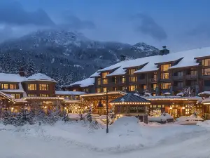 Nita Lake Lodge