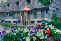 Tunnel Mountain Resort - Cheap
