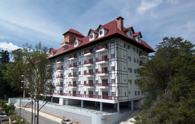 Iris House Resort - Housity